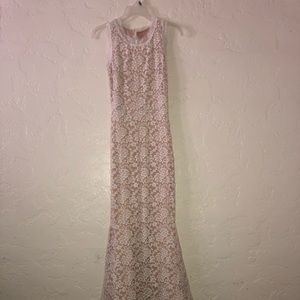 White/Cream Tight Fit Maxi Dress
